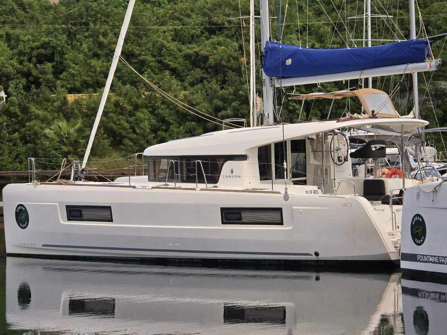 Lagoon 40