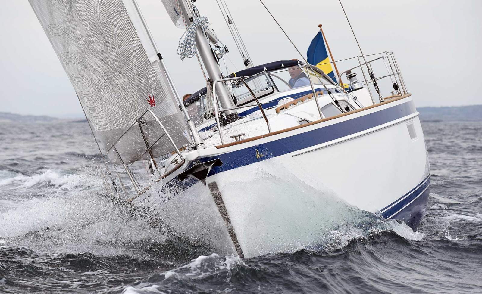 Hallberg-Rassy 44