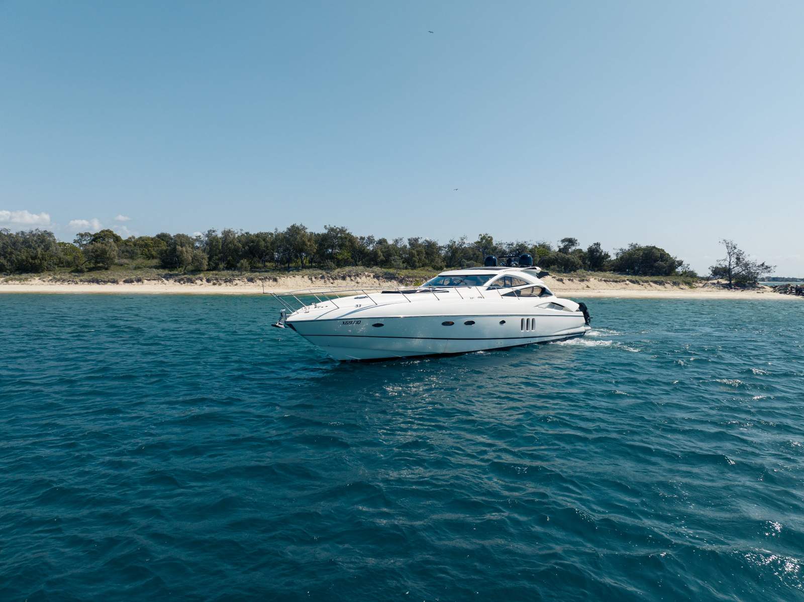 Sunseeker Predator 68