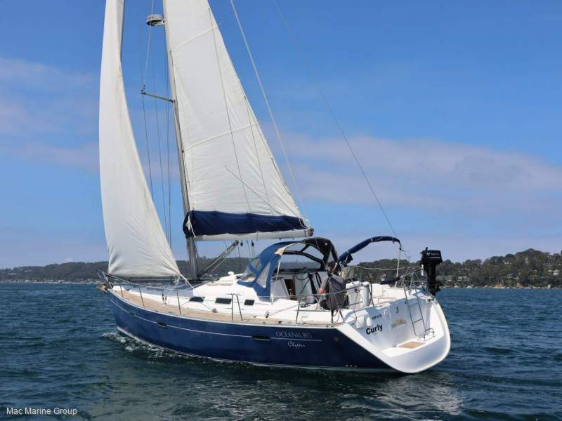 Beneteau Oceanis 393