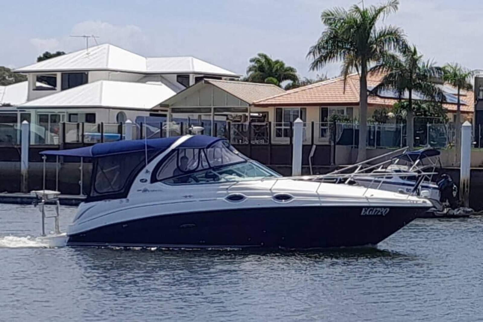 Sea Ray 315 Sundancer