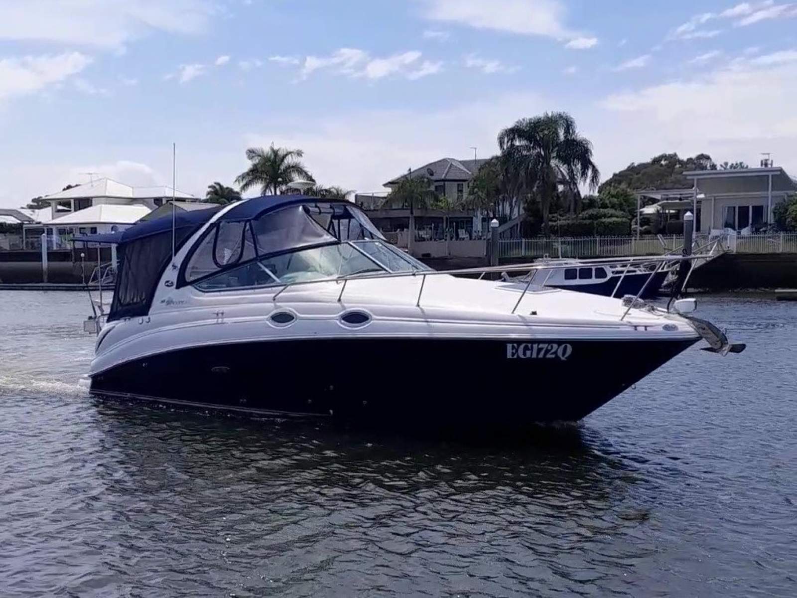 Sea Ray 315 Sundancer