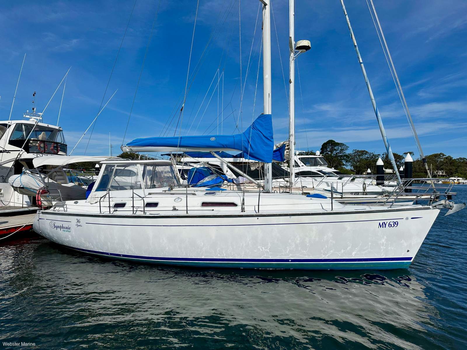 Dufour 36 Classic