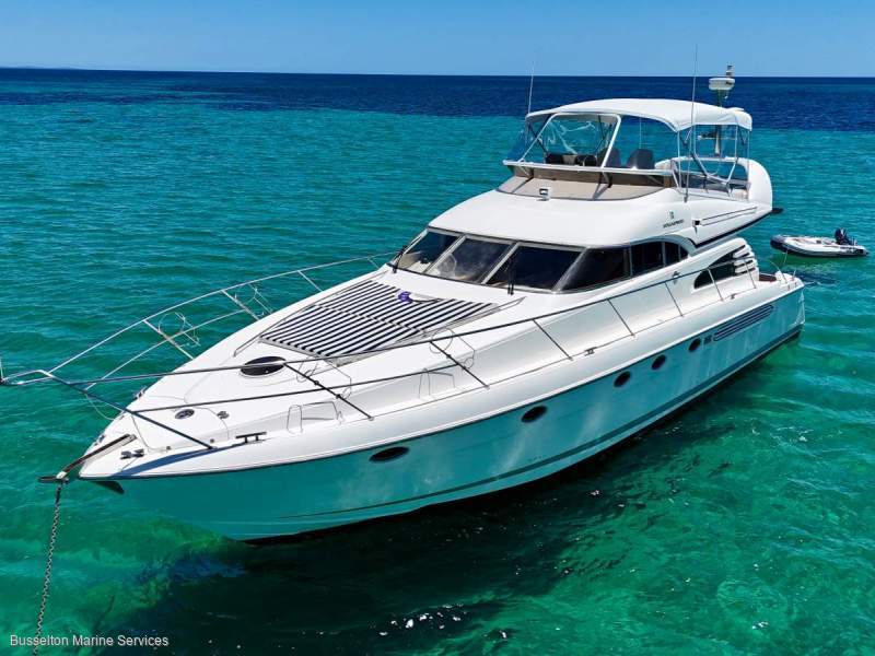 Fairline Squadron 55