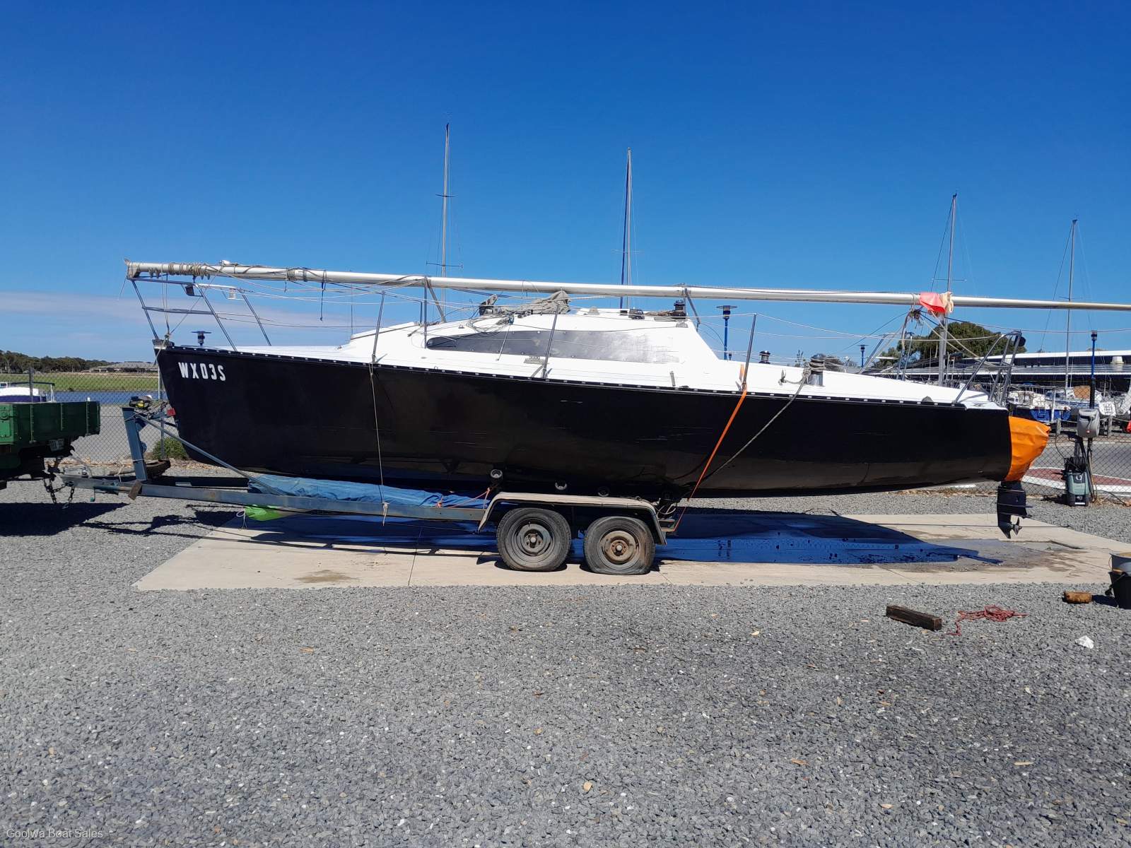 Young 8.4 Galaxy Racer