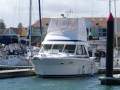 Riviera 3350 Flybridge - some attention needed to Stb Engine