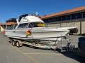 Caribbean 26 Flybridge Cruiser (With Trailer)