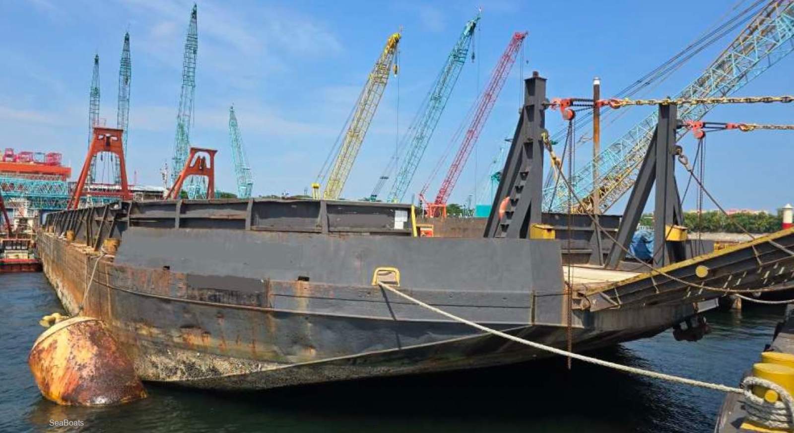 64m Flat Top Deck Cargo Barge