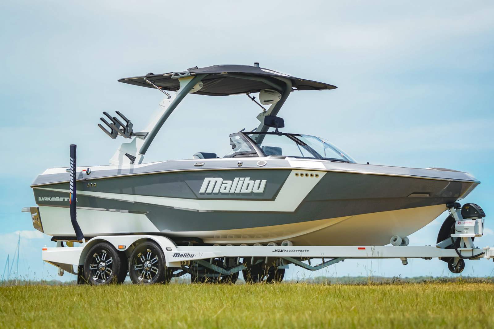 New Malibu Wakesetter 21 Lx