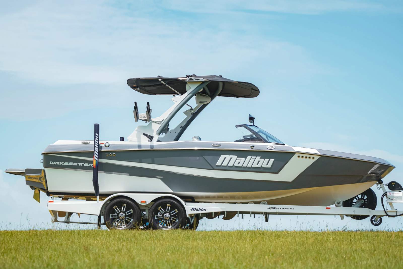 New Malibu Wakesetter 21 Lx