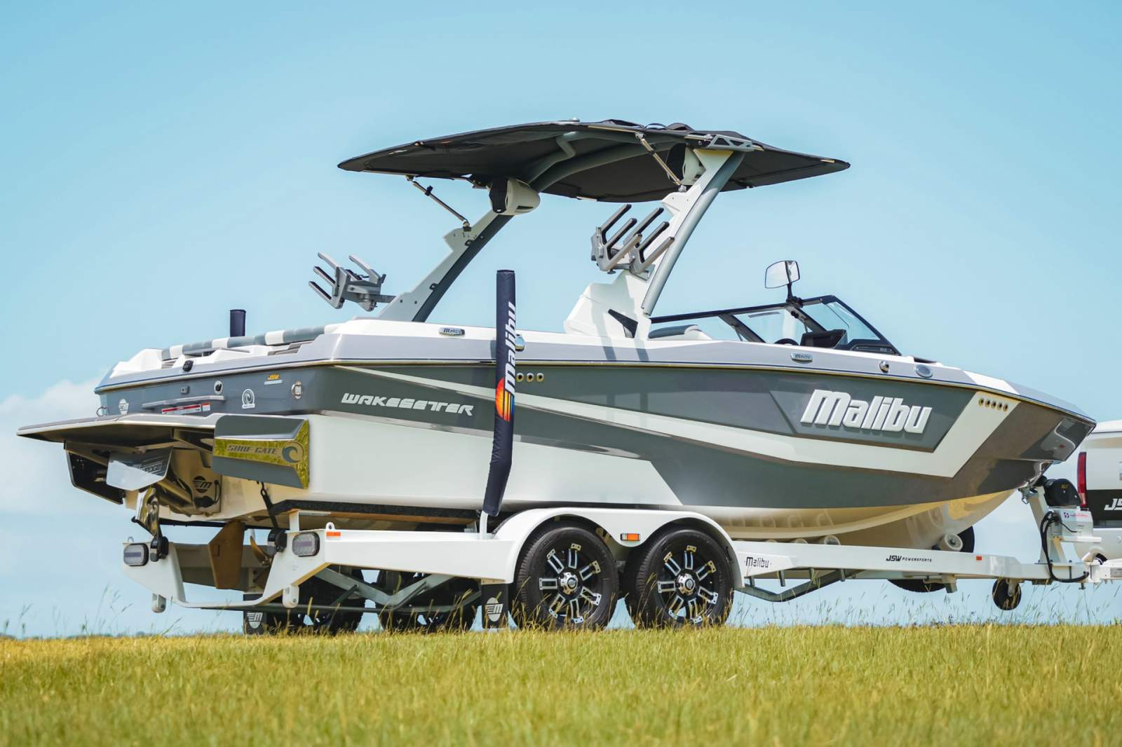 New Malibu Wakesetter 21 Lx