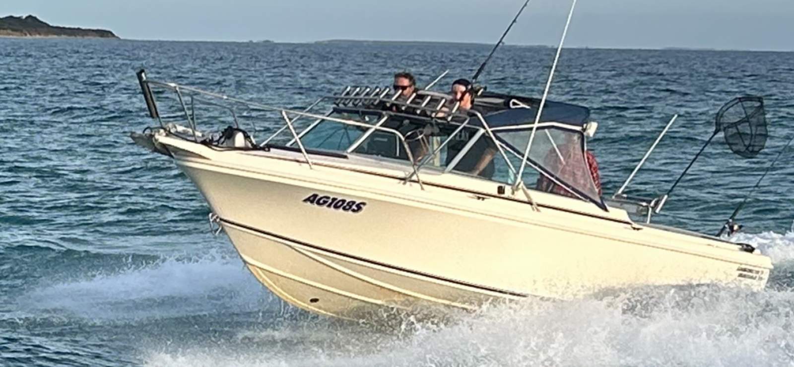 Bertram Caribbean 23 Sports Runabout.