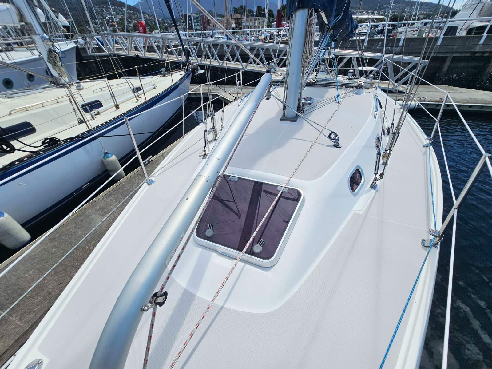 Catalina 310 Curlew II