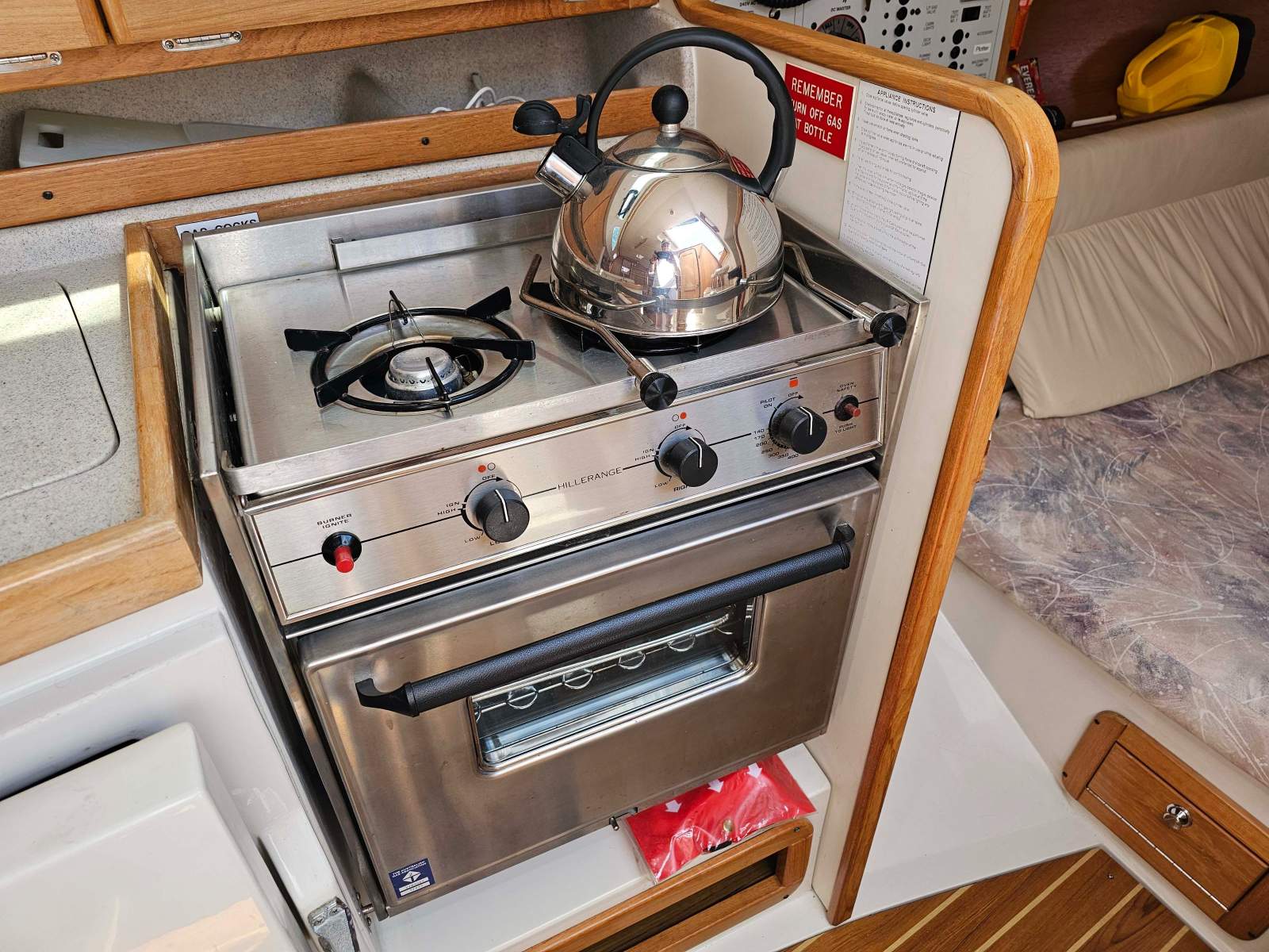 Catalina 310 Curlew II