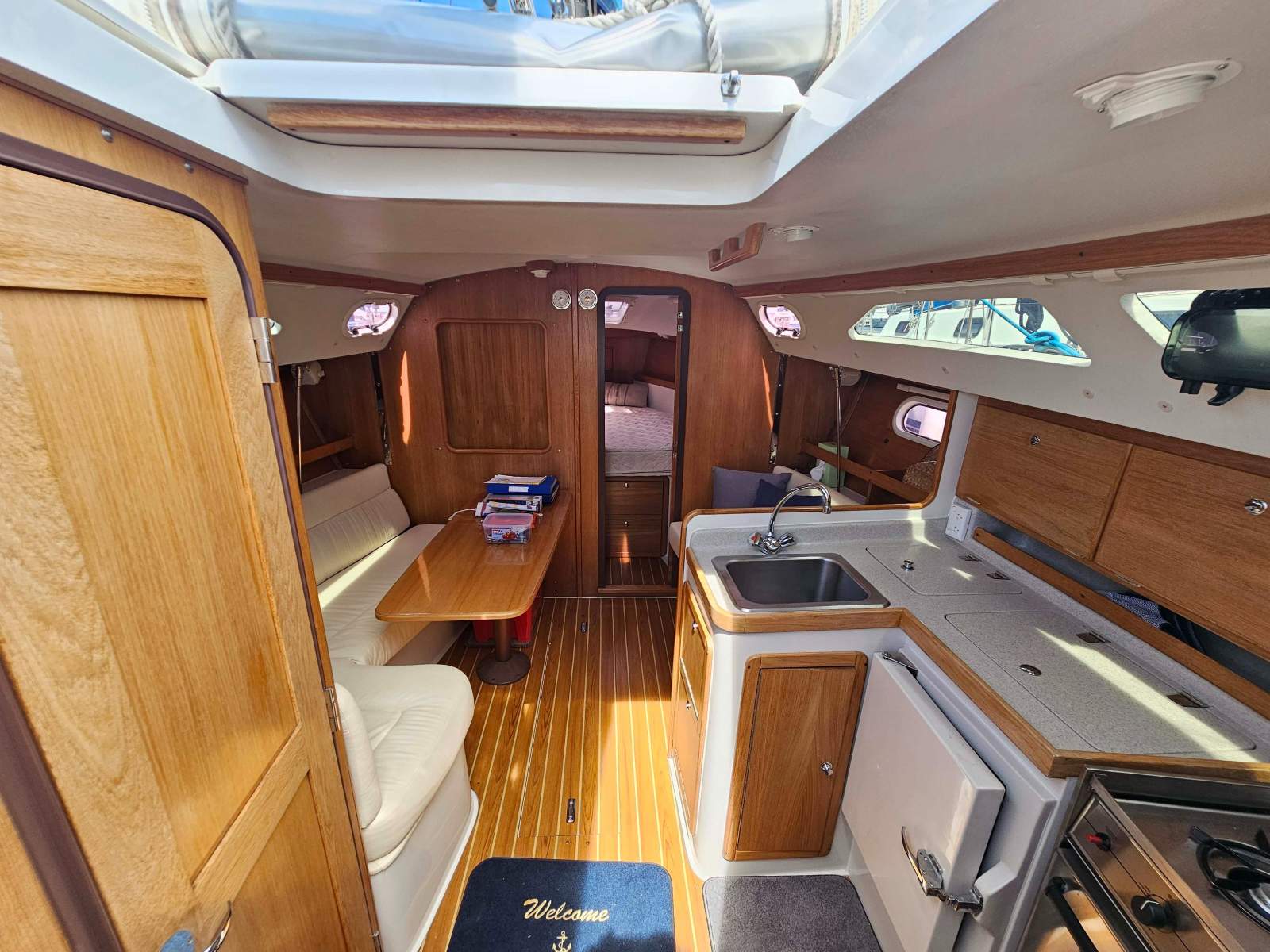 Catalina 310 Curlew II