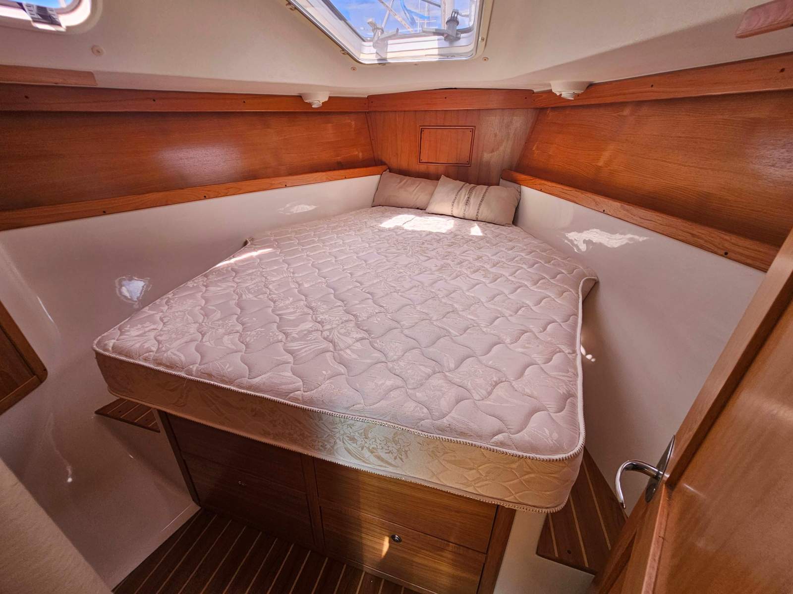 Catalina 310 Curlew II