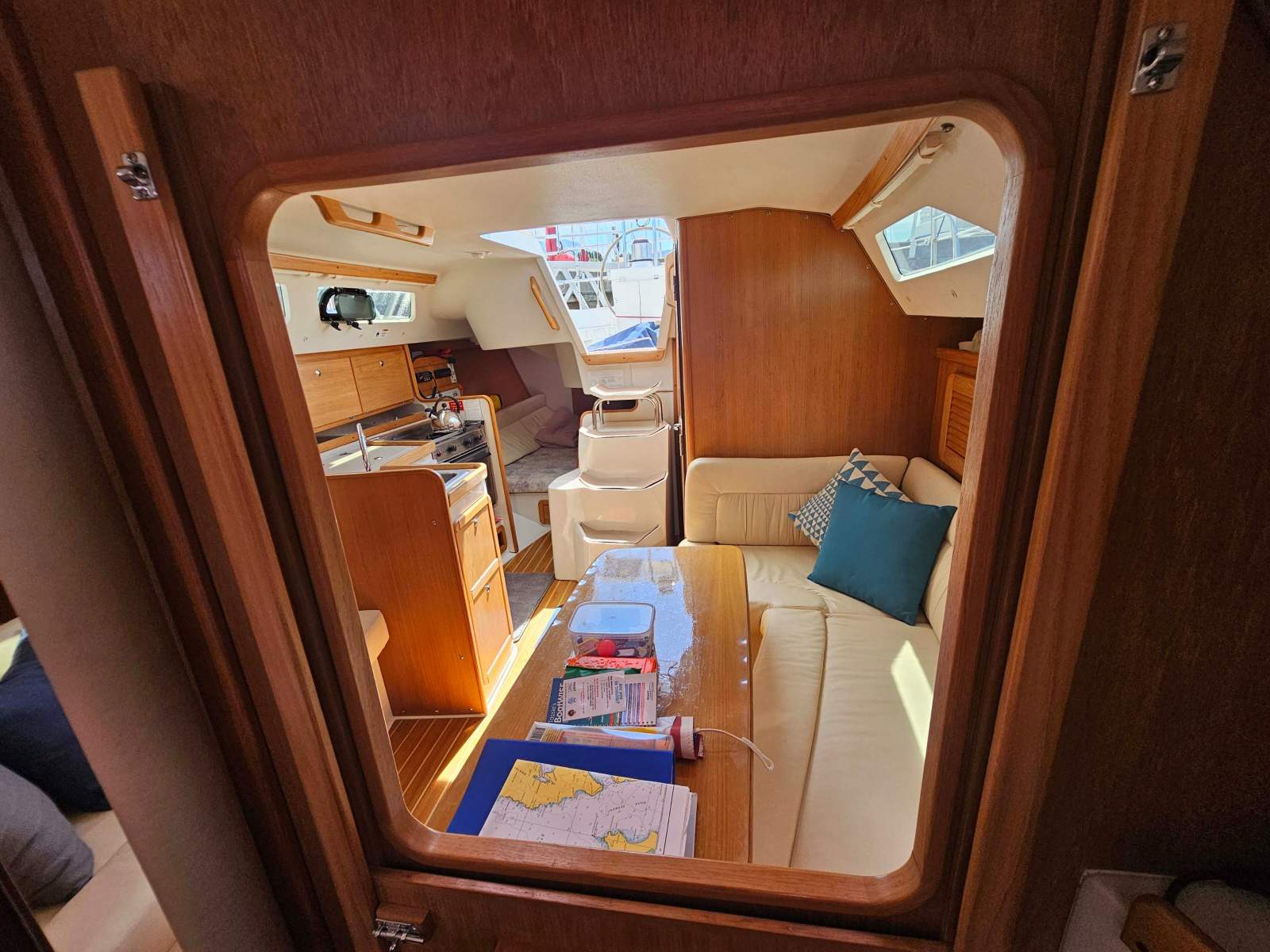 Catalina 310 Curlew II