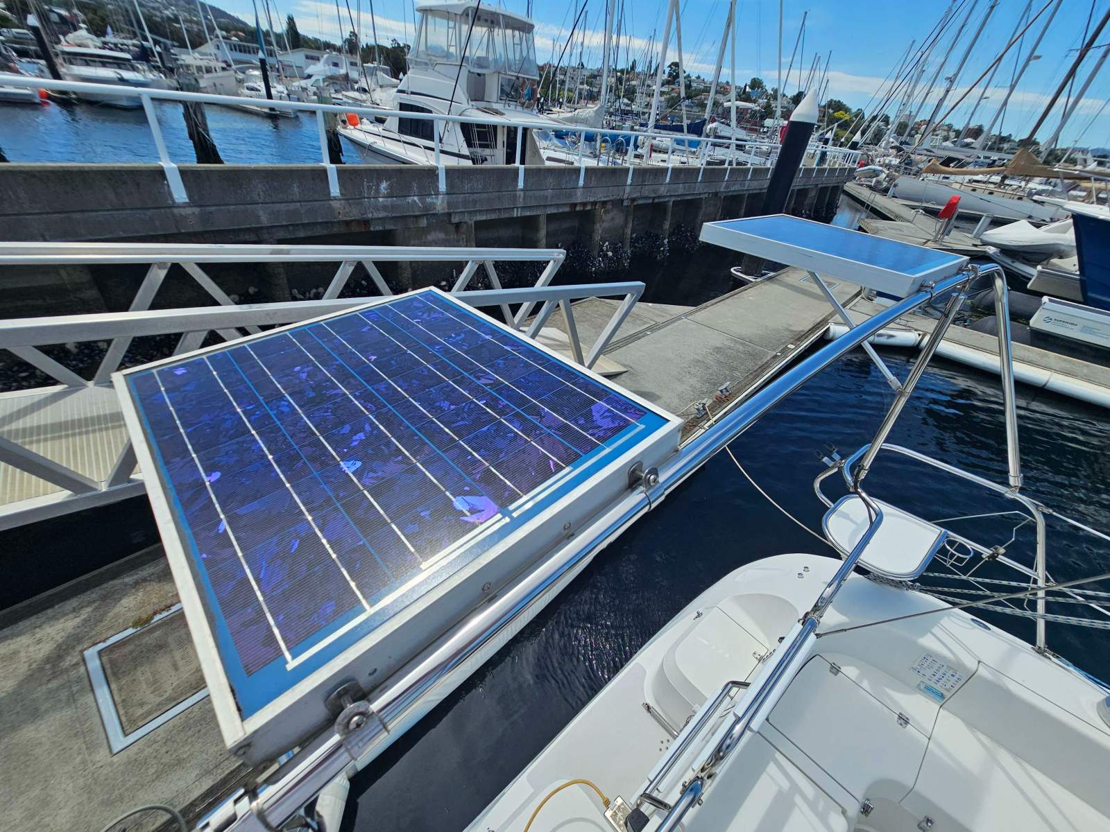 Catalina 310 Curlew II