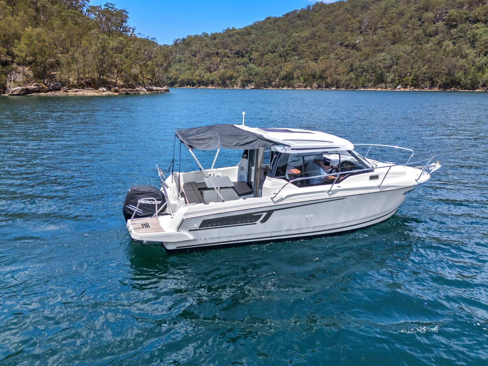 Jeanneau Merry Fisher 795