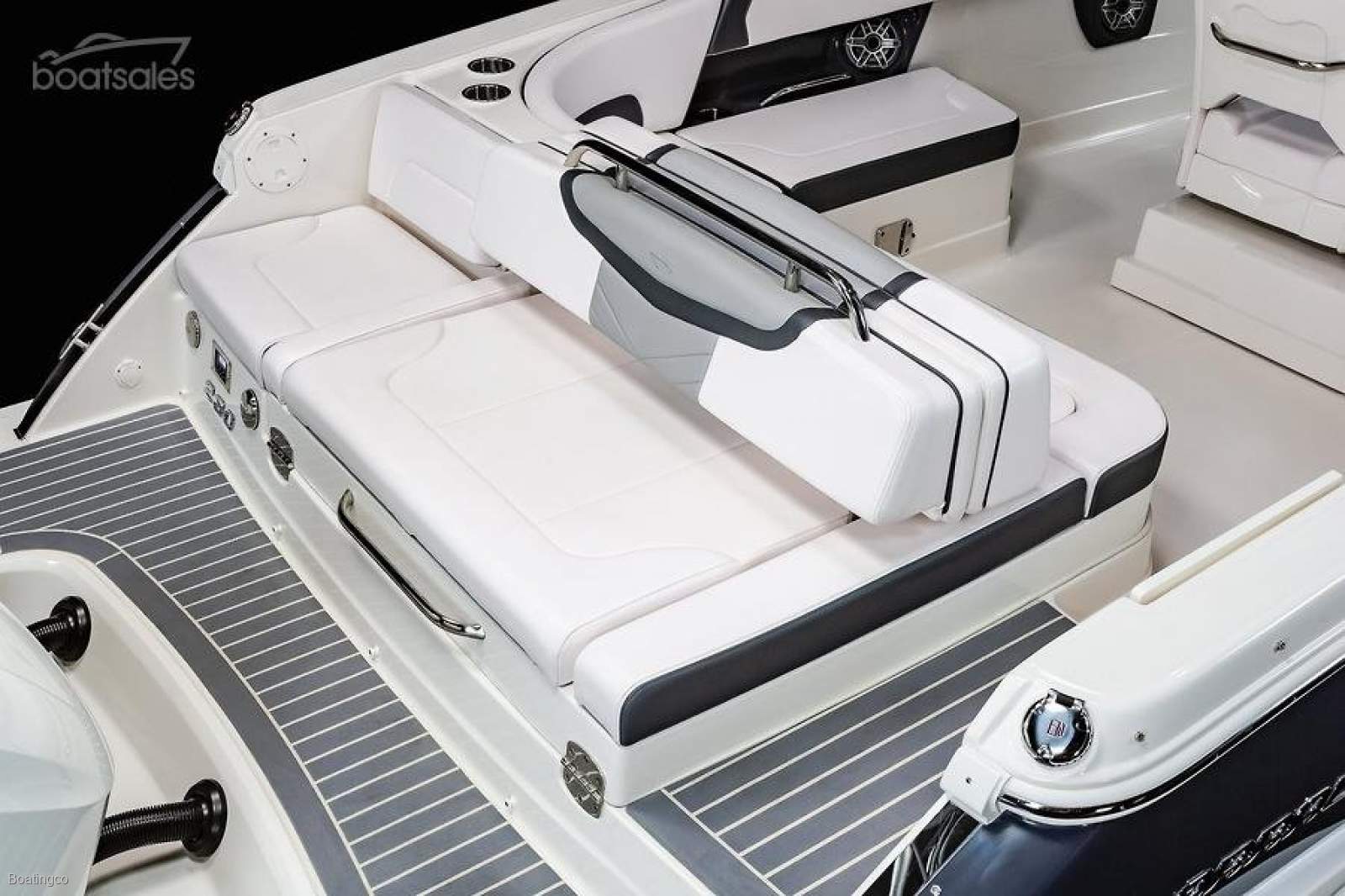 Chaparral 280 OSX