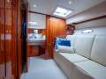 Riviera 5000 Sport Yacht