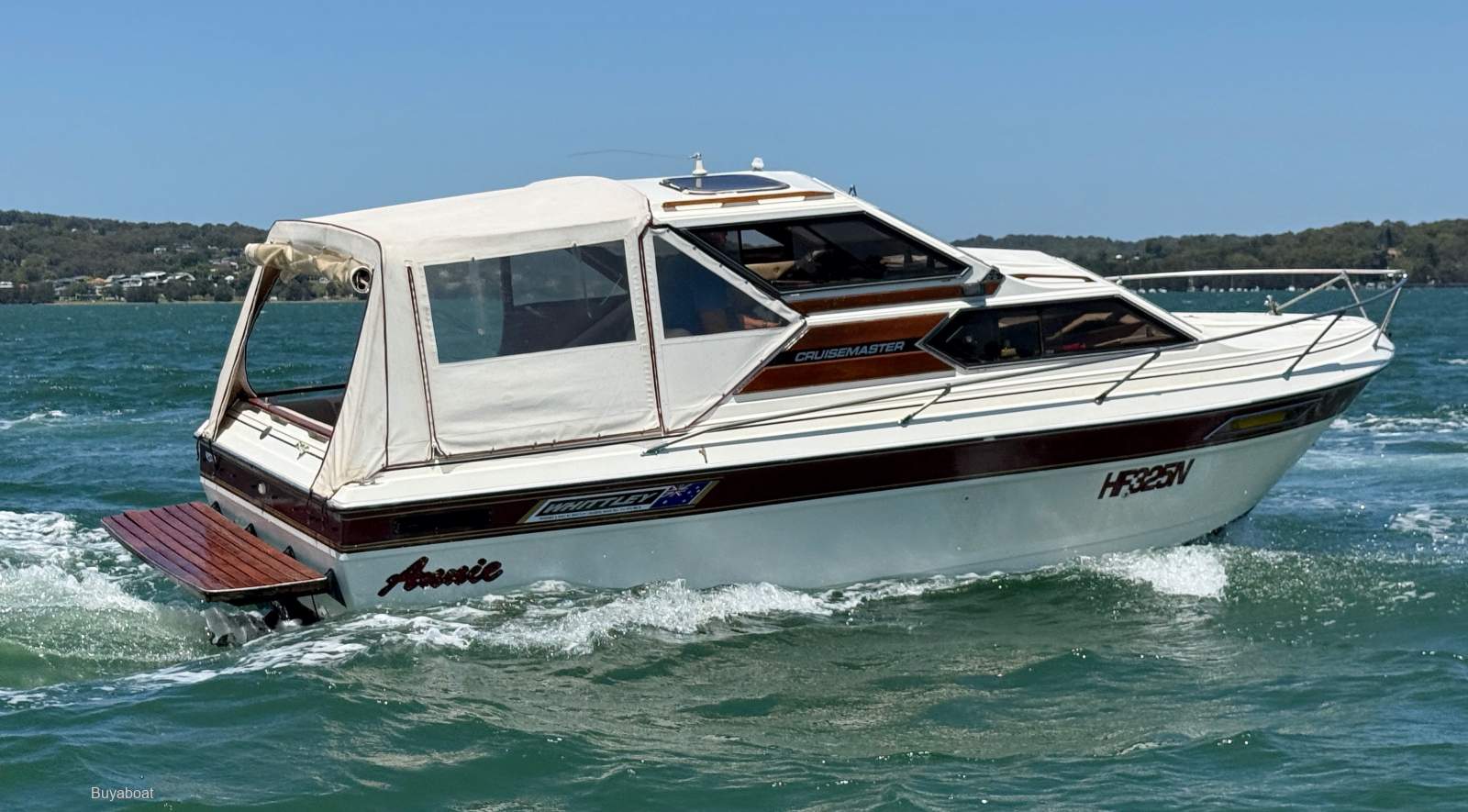 Whittley Cruisemaster 660