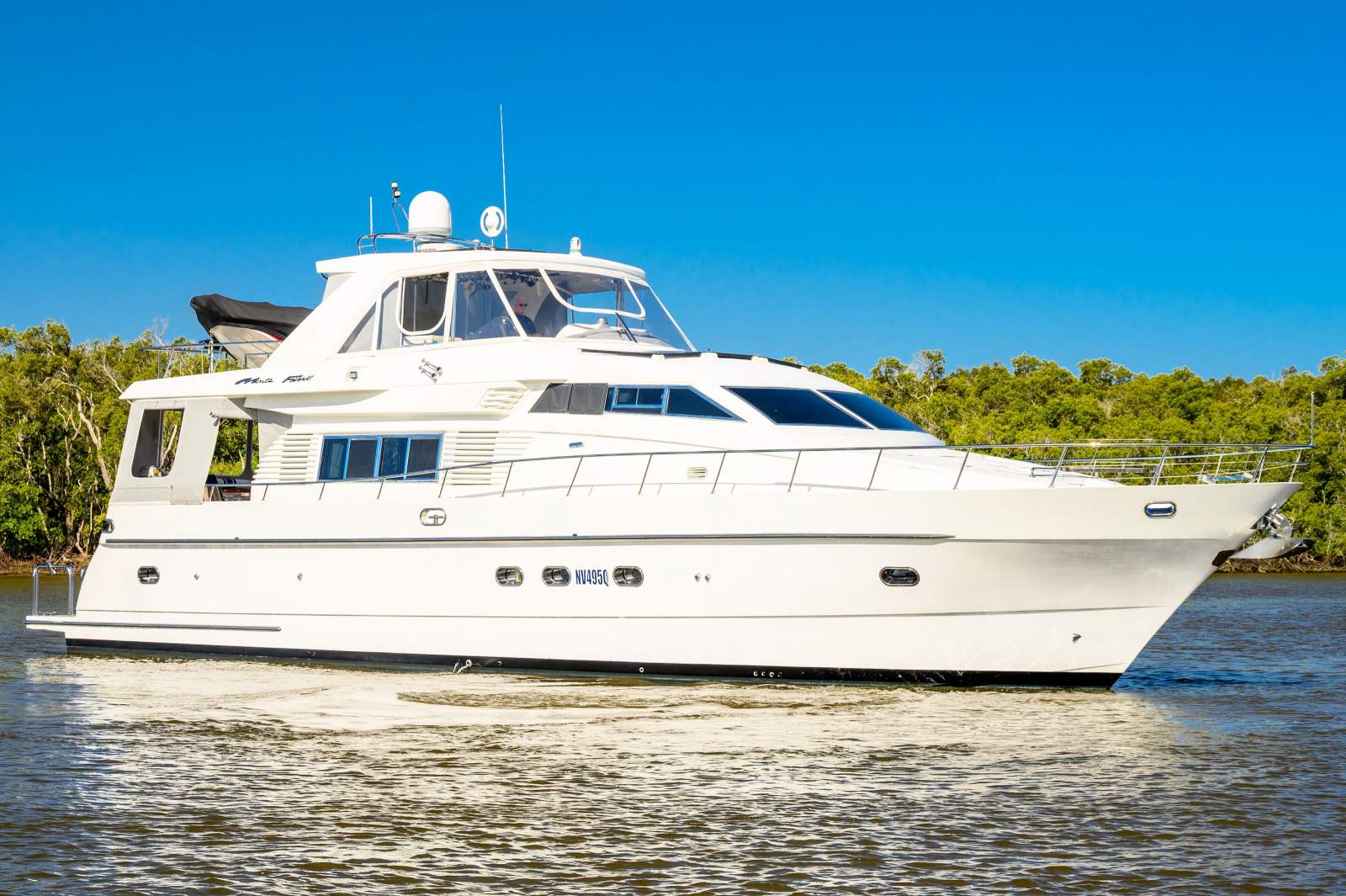 Monte Fino 70 Motor Yacht