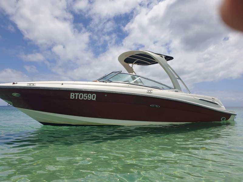 Sea Ray 250 SLX