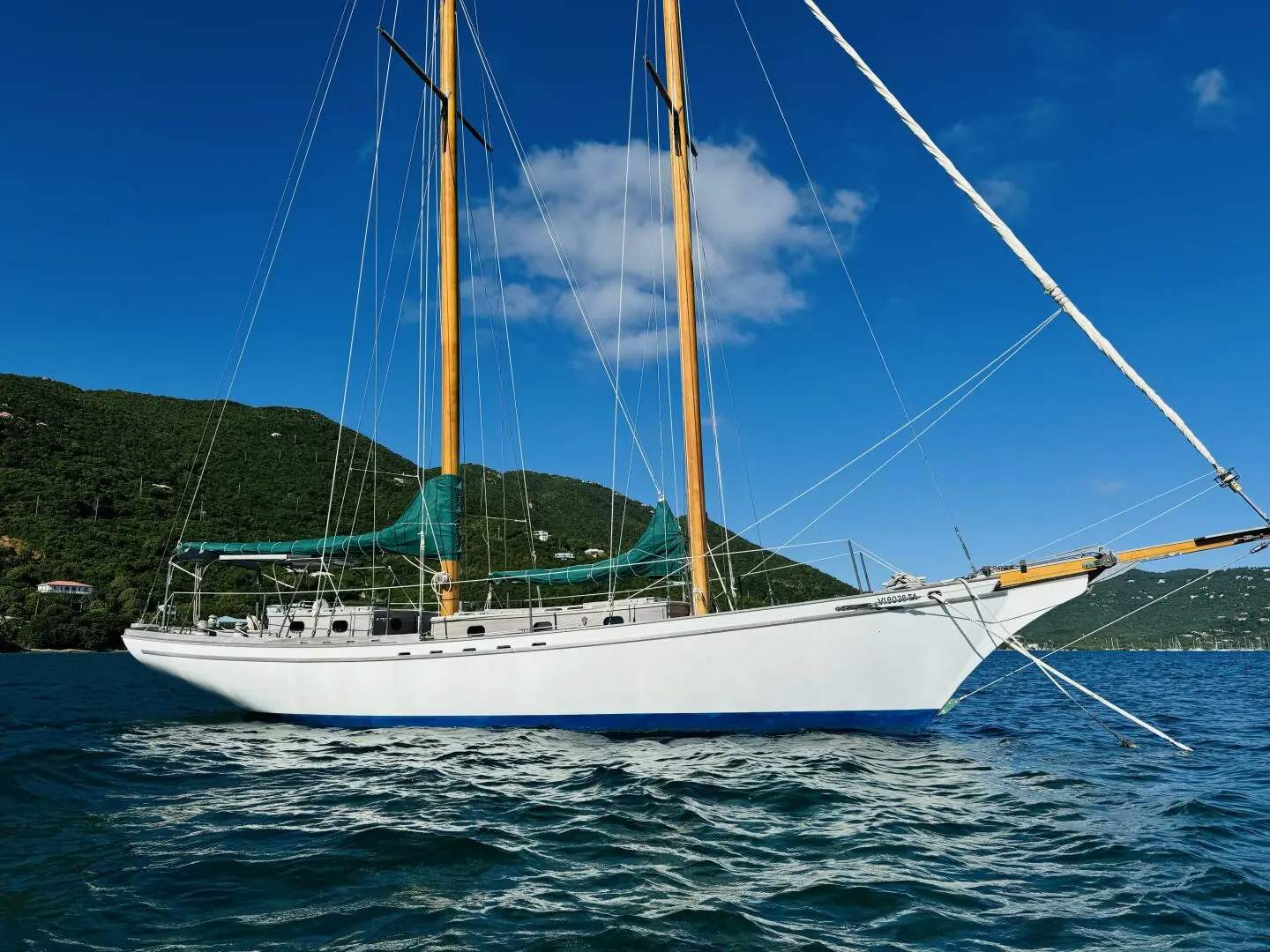 Lux Custom Boats Schooner