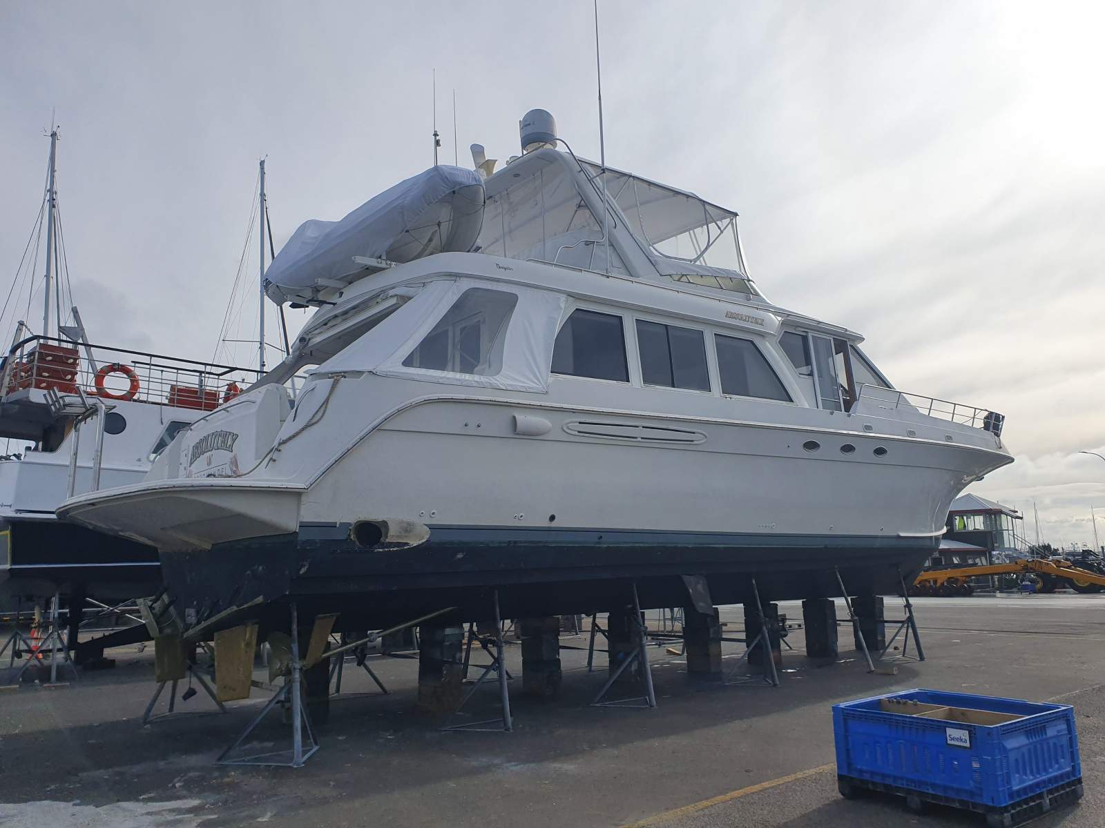 Navigator 61