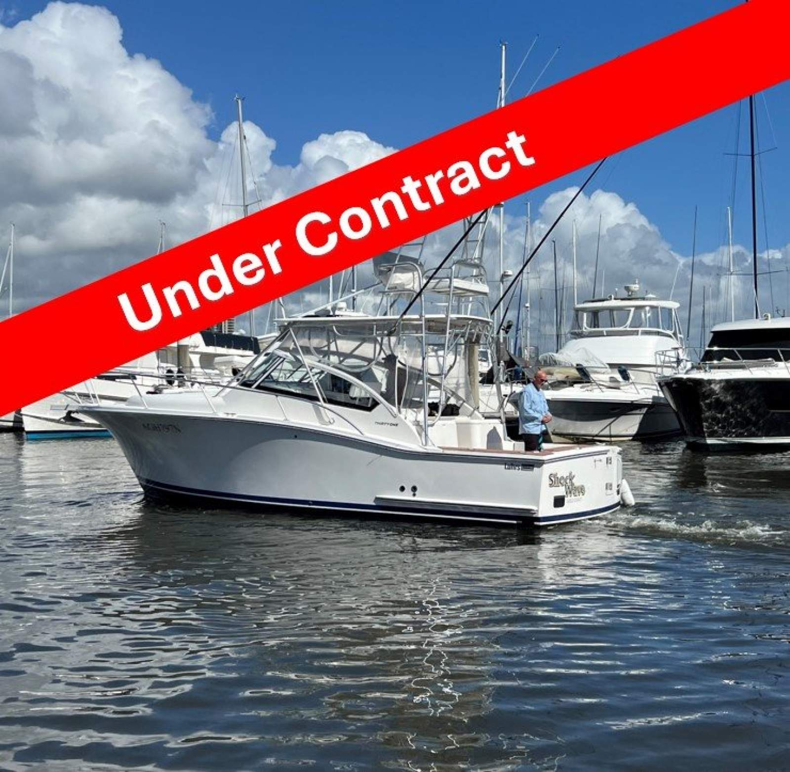 Luhrs 31 Open Tower