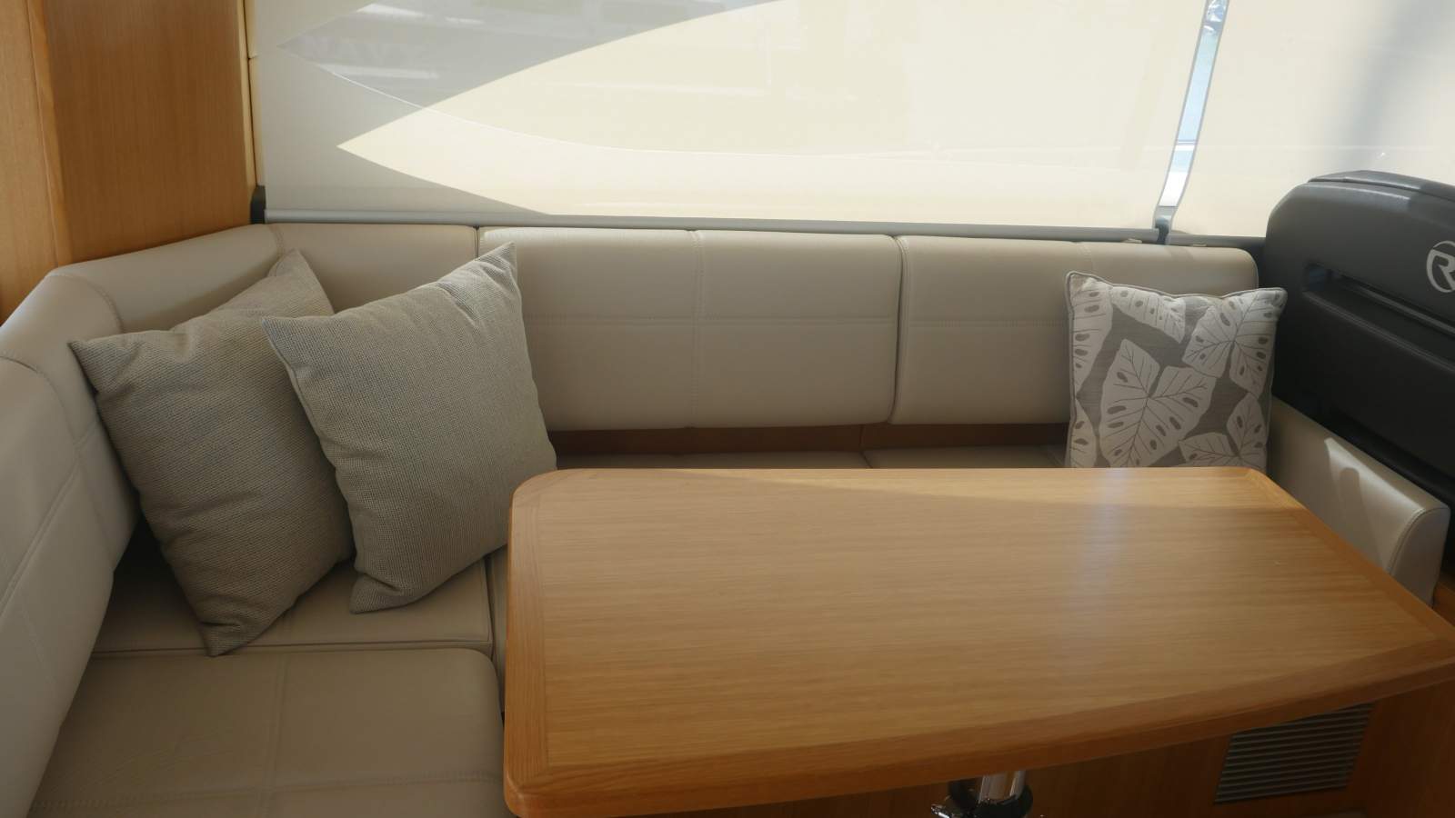 MYRTLE Riviera 395 SUV Boat Brokers of Tasmania