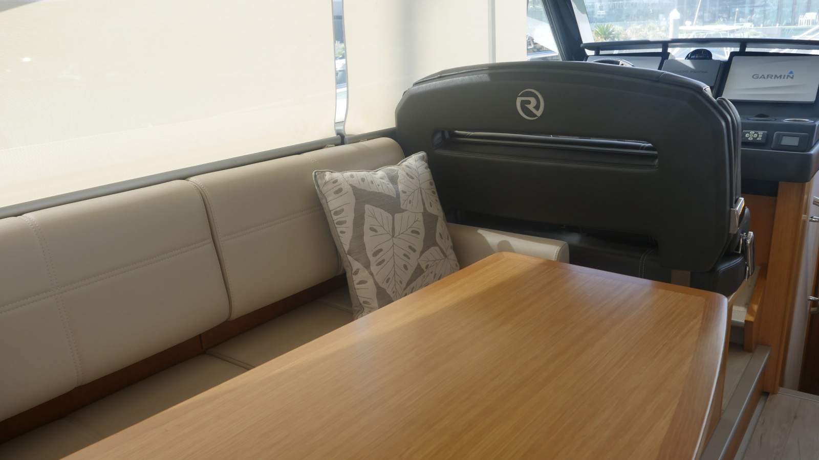MYRTLE Riviera 395 SUV Boat Brokers of Tasmania