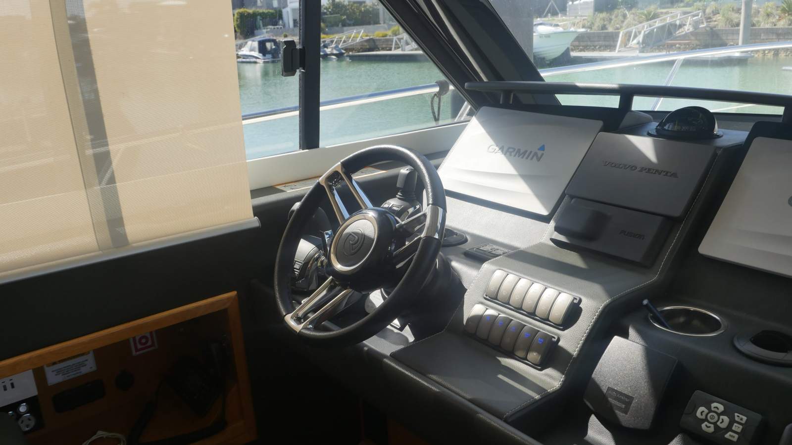 MYRTLE Riviera 395 SUV Boat Brokers of Tasmania