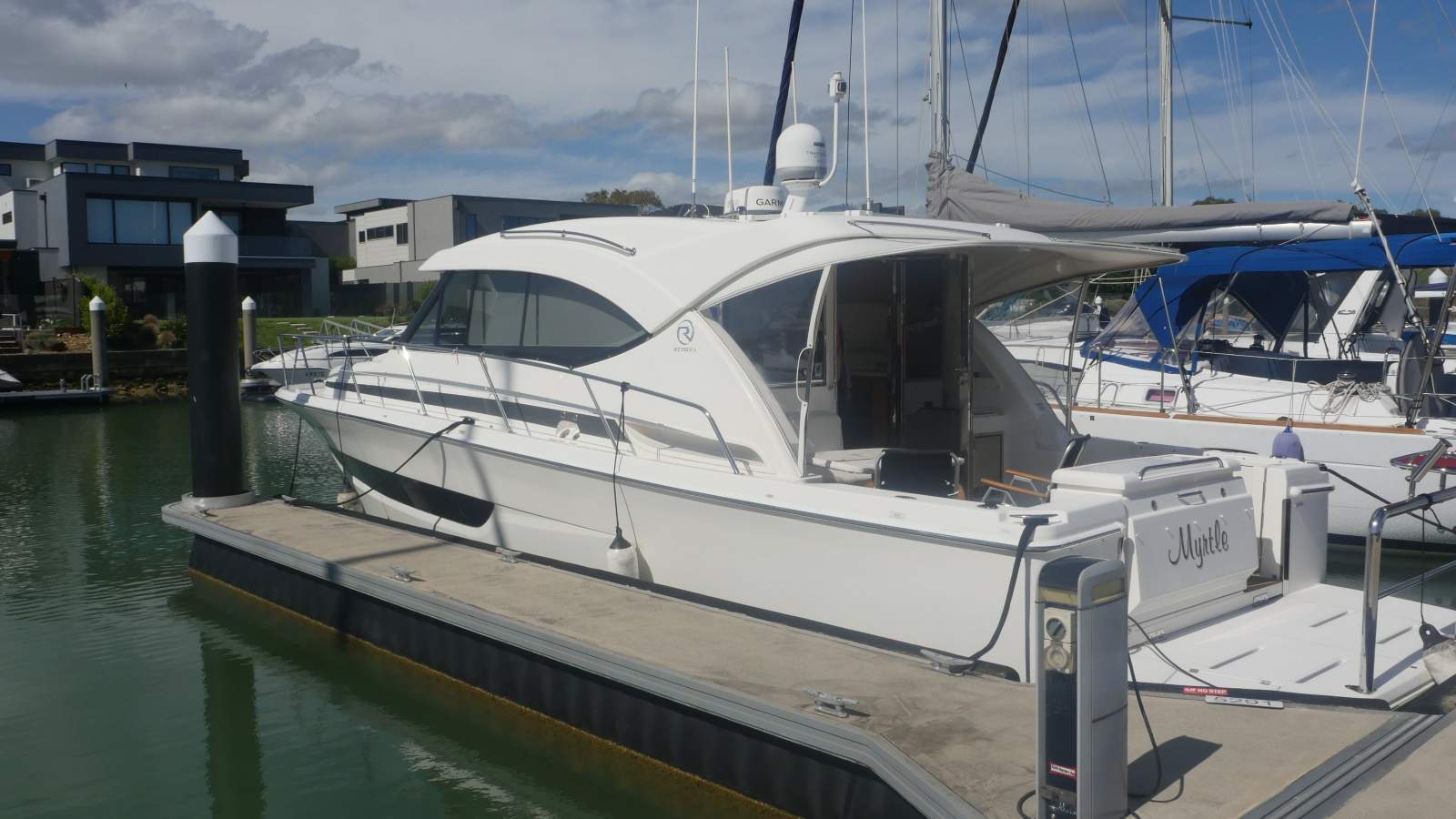 MYRTLE Riviera 395 SUV Boat Brokers of Tasmania