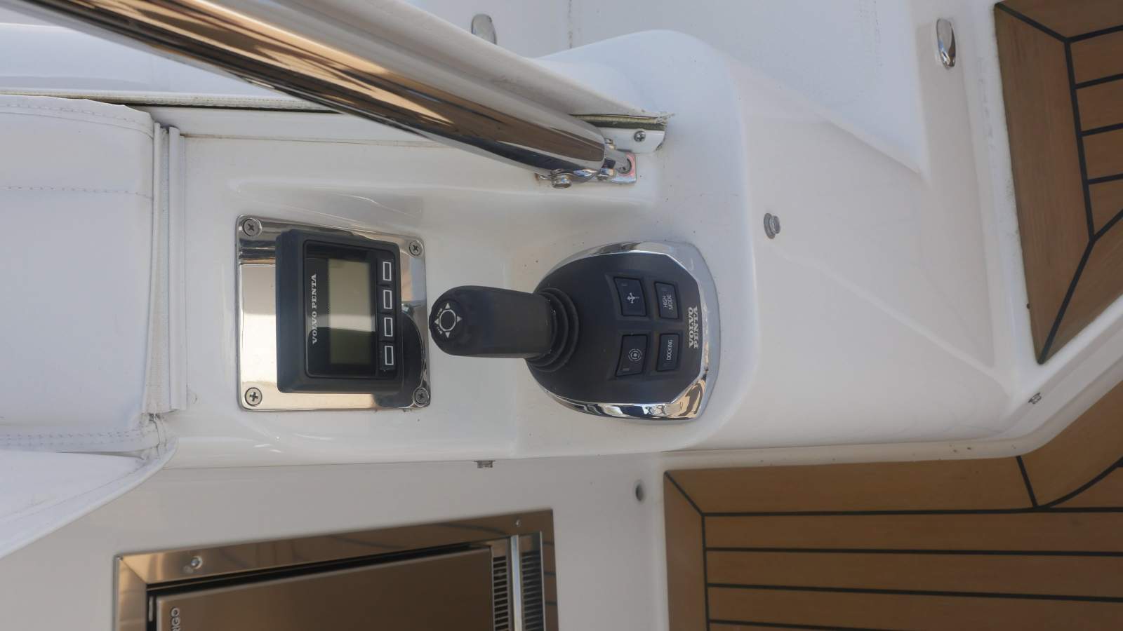 MYRTLE Riviera 395 SUV Boat Brokers of Tasmania