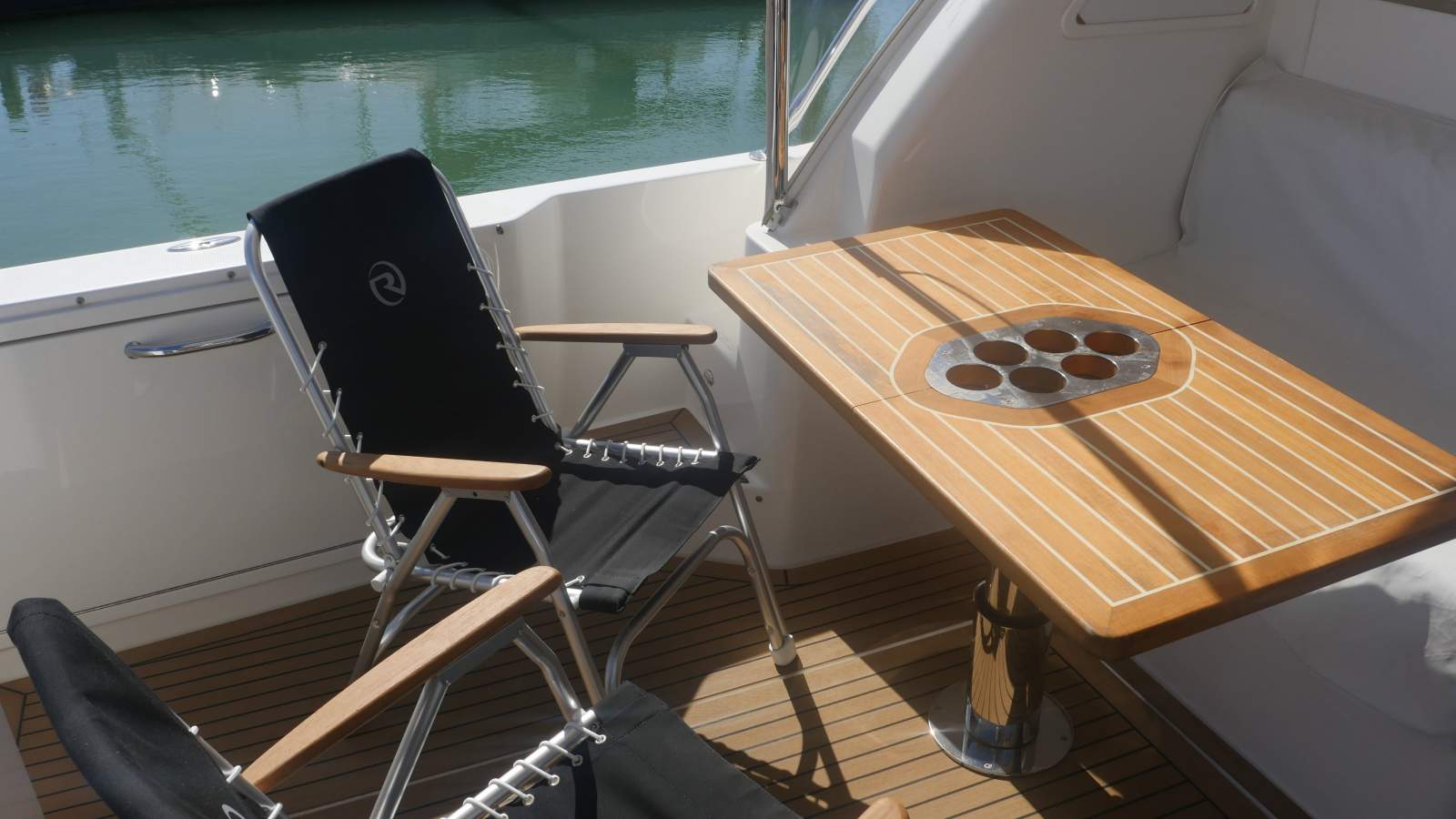 MYRTLE Riviera 395 SUV Boat Brokers of Tasmania