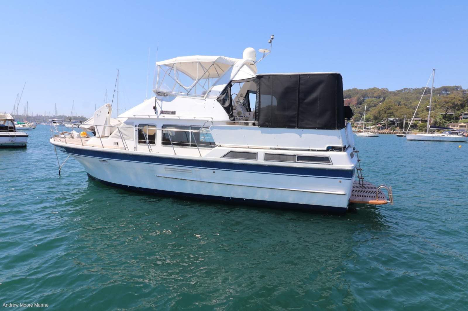 Ranger 40 Sundeck