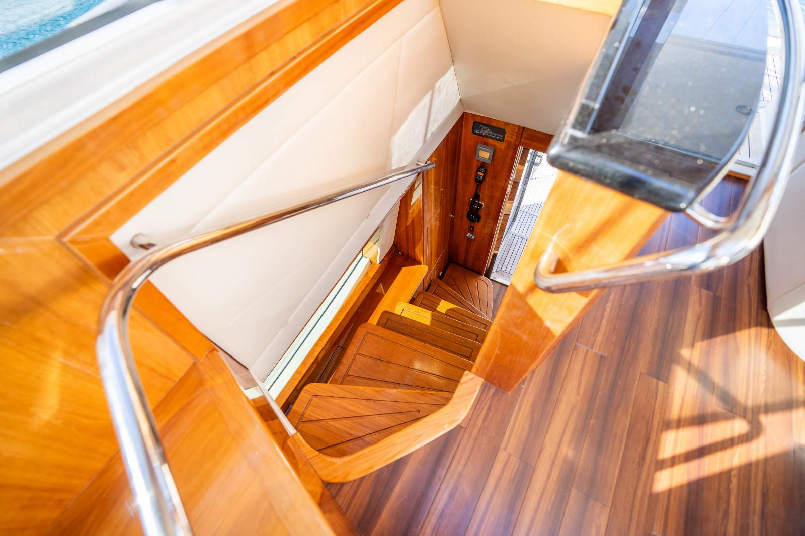 Boat image