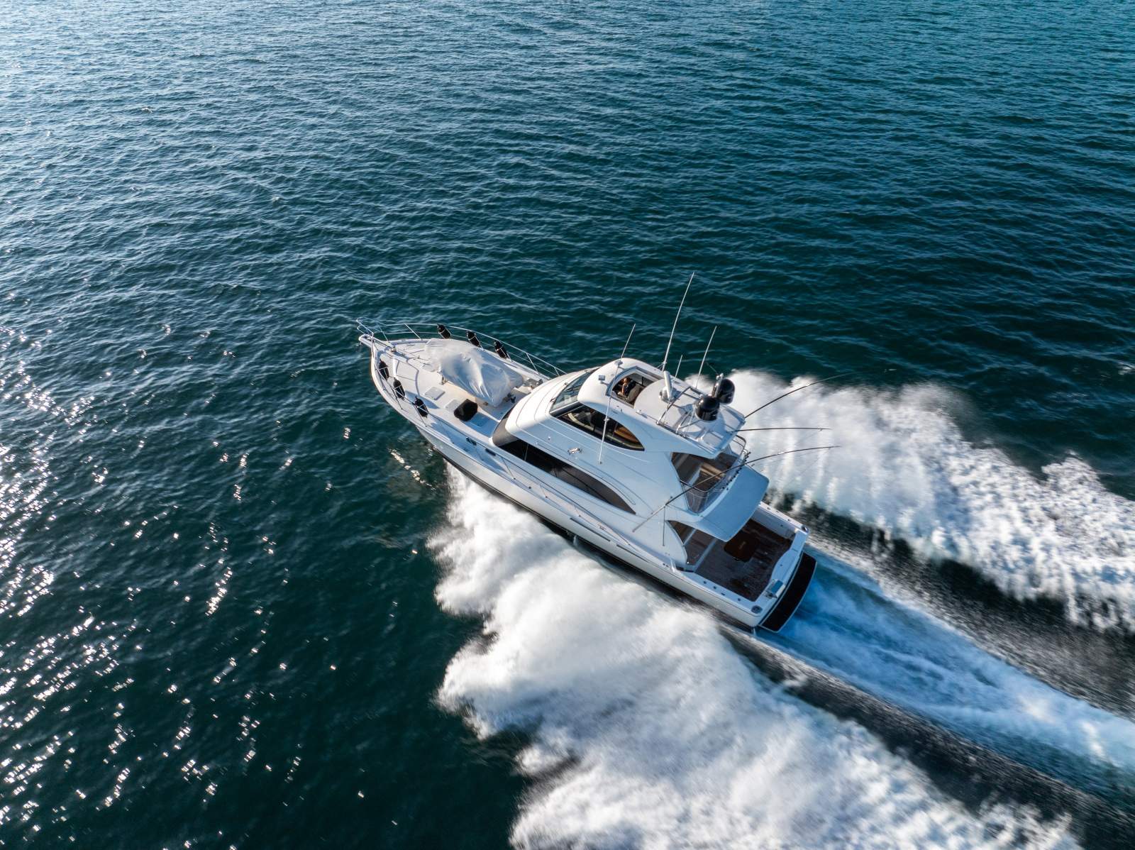 Riviera 61 Enclosed Flybridge 2011 Model