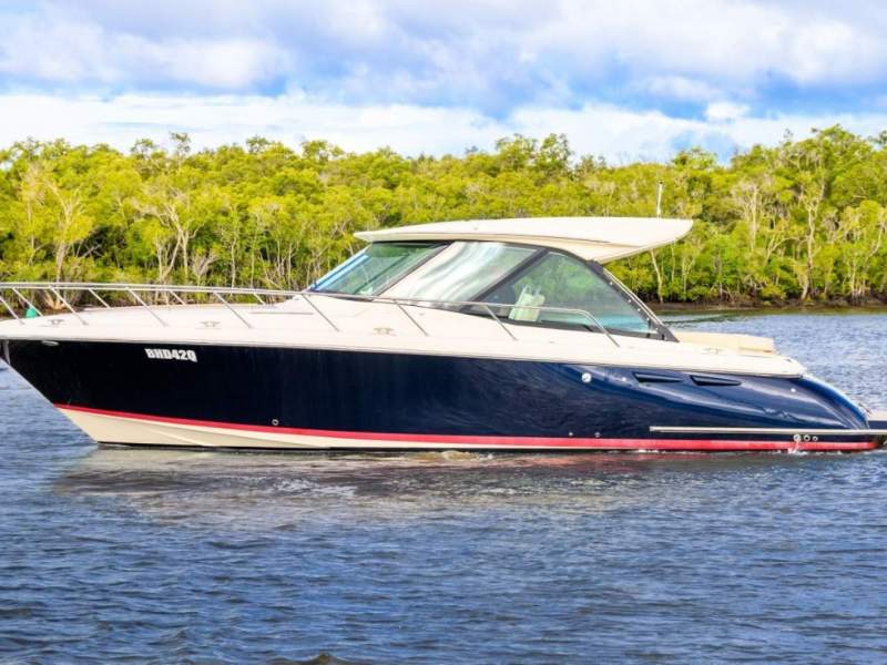 Chris Craft Corsair 36