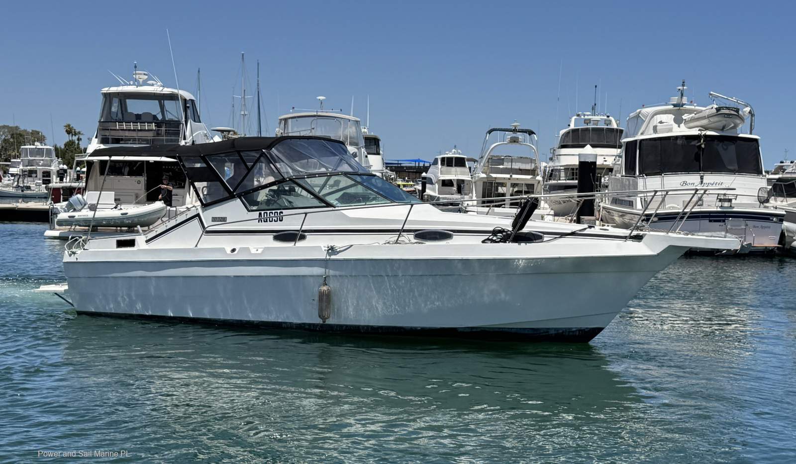 Mariner 30 Sports Cruiser