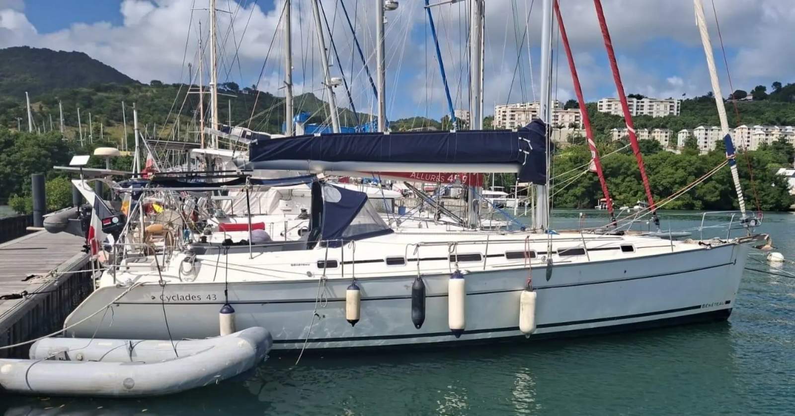 Beneteau Cyclades 43 image