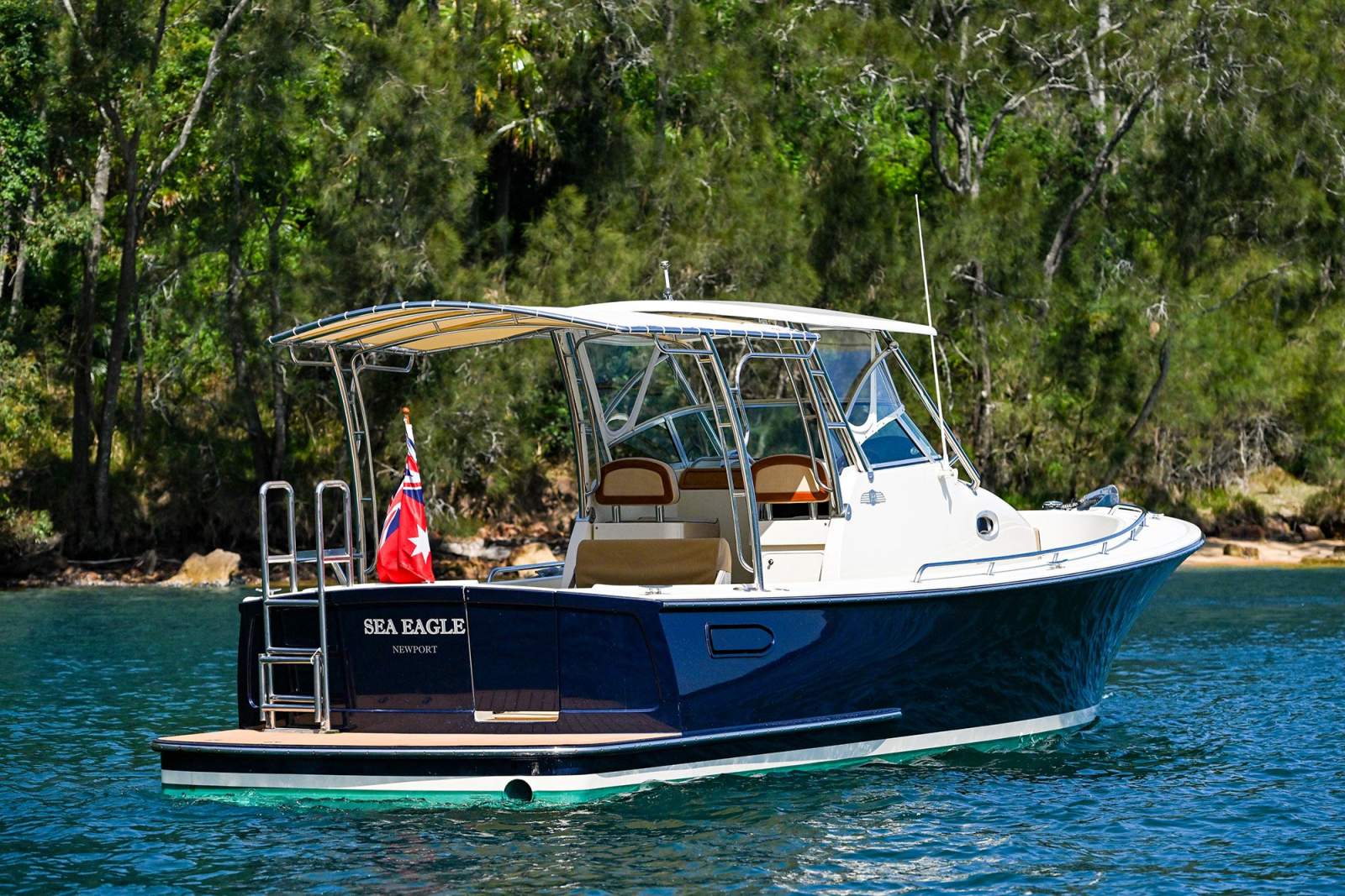 Palm Beach Motor Yachts 32 Sport Sea Eagle