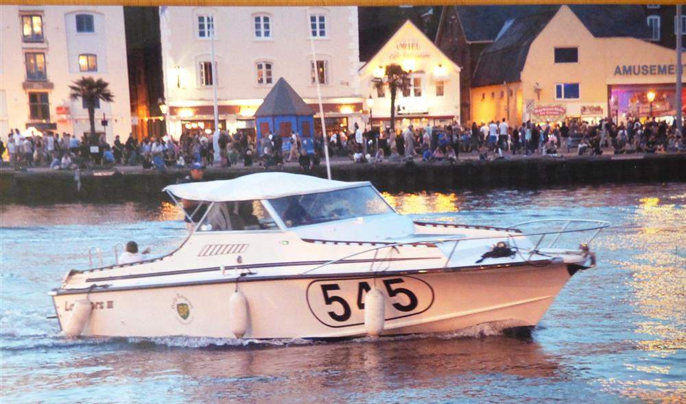 RS Cowes-Torquay-Cowes race boat
