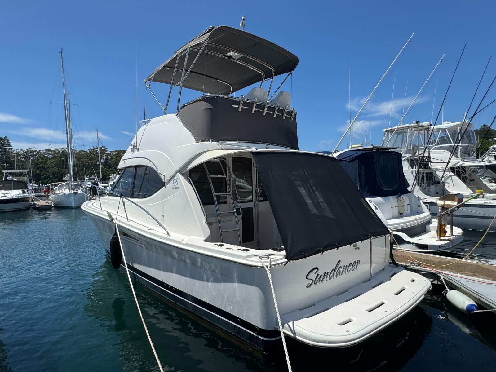 Riviera 33 Open Flybridge S11