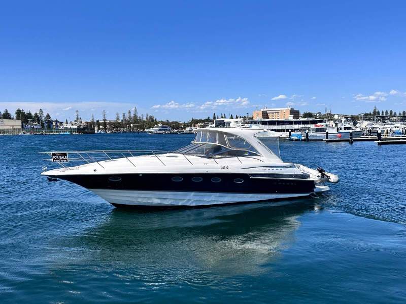 Regal 4460 Sports
