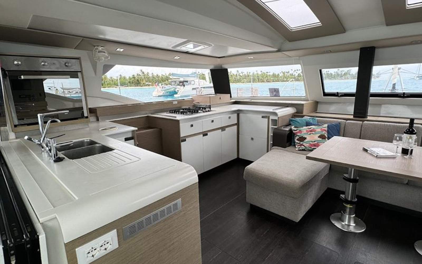 Fountaine Pajot Elba 45