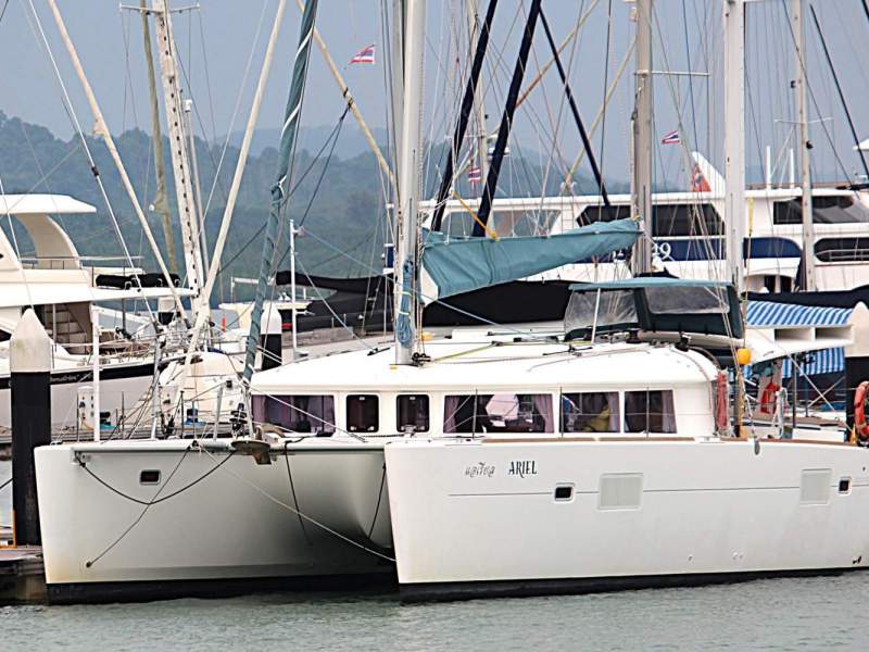 Lagoon 400