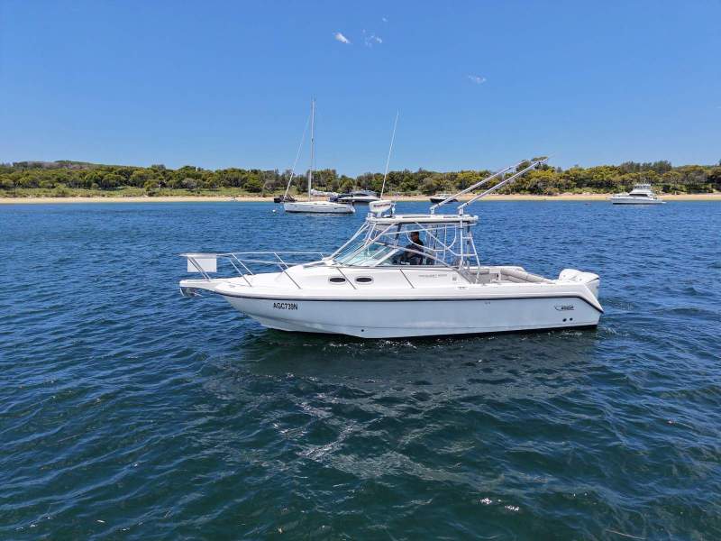 Boston Whaler 305 Conquest